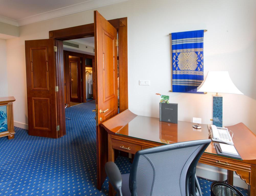 Hilton Hanoi Opera Luaran gambar