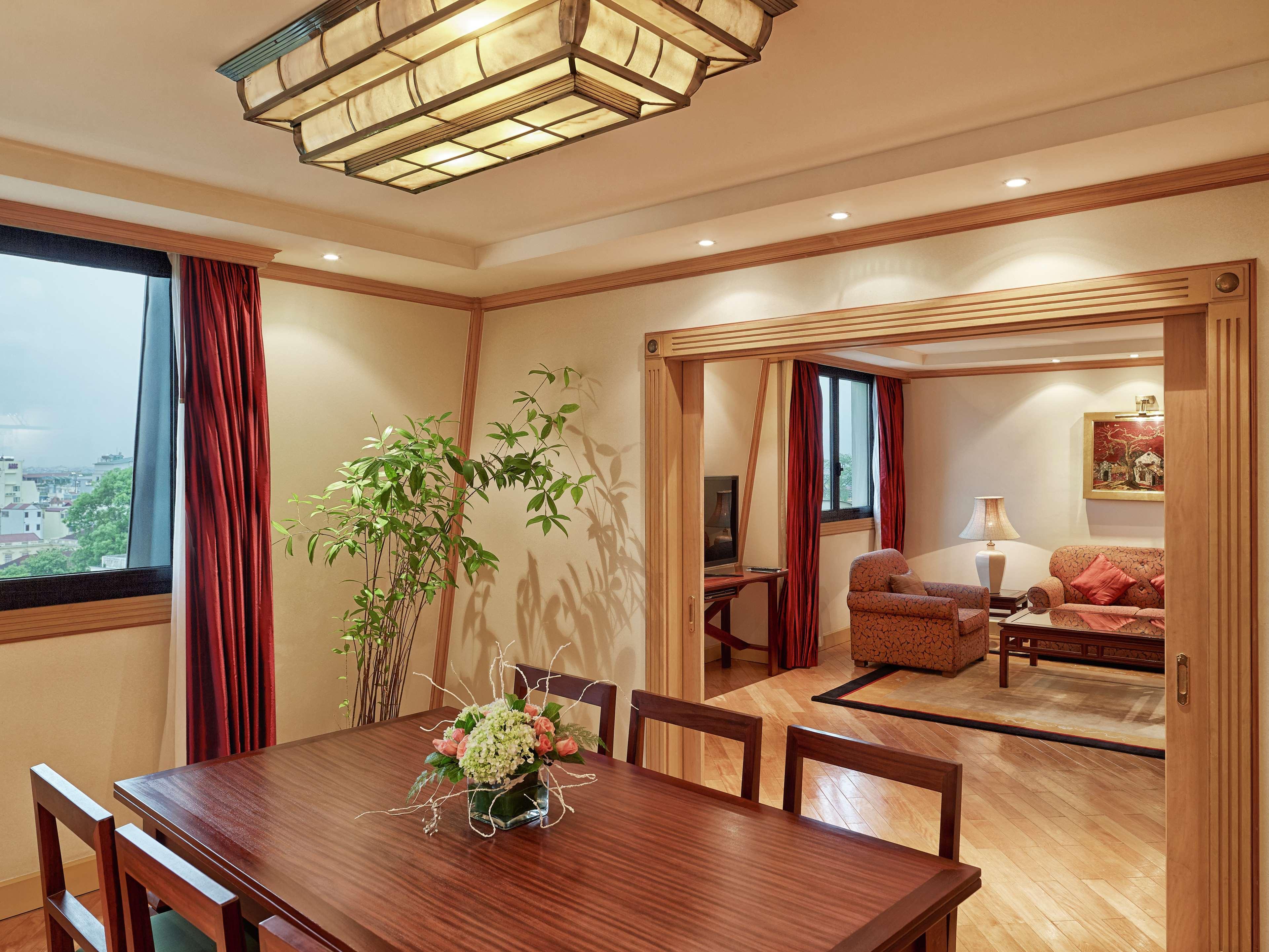 Hilton Hanoi Opera Bilik gambar