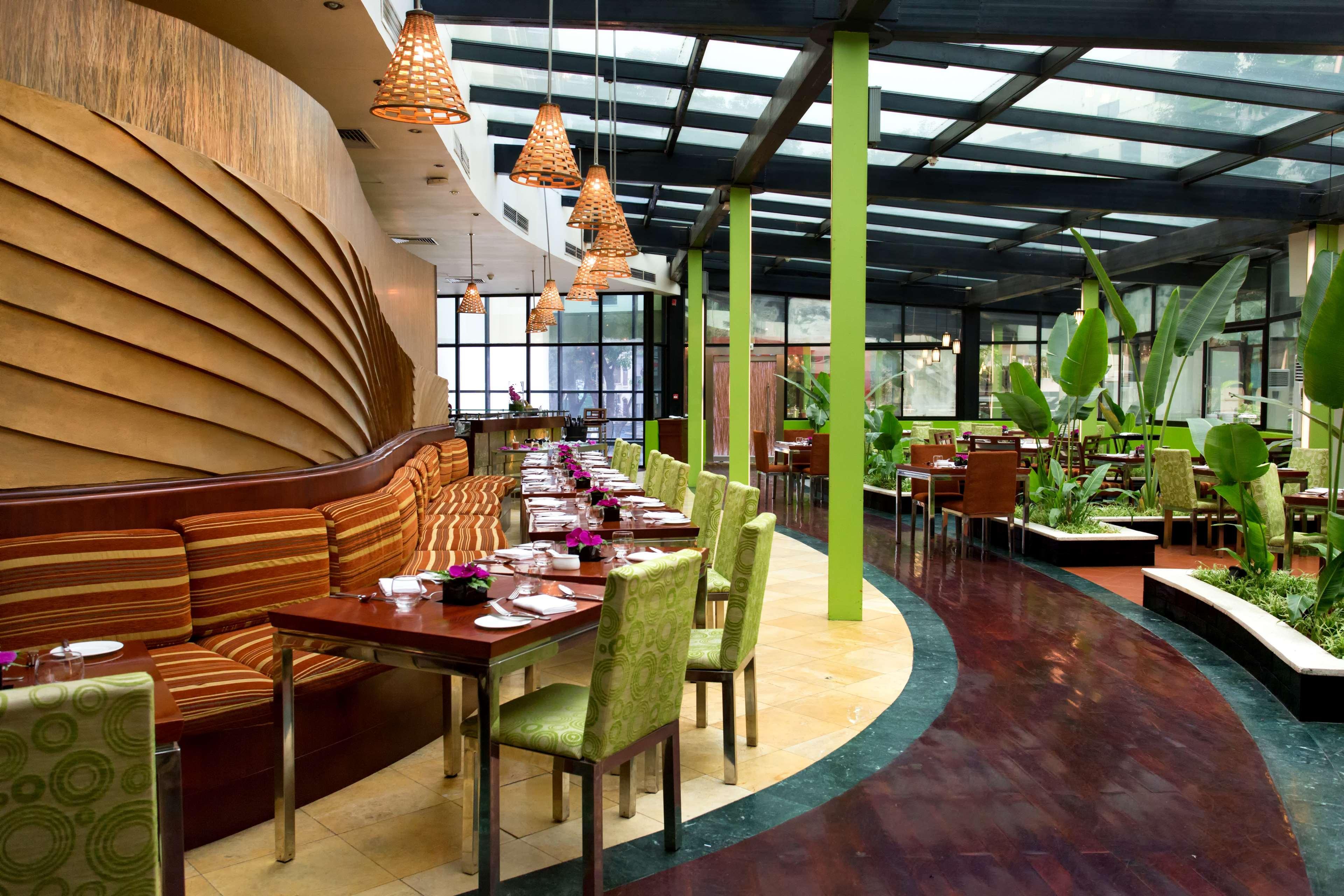 Hilton Hanoi Opera Luaran gambar