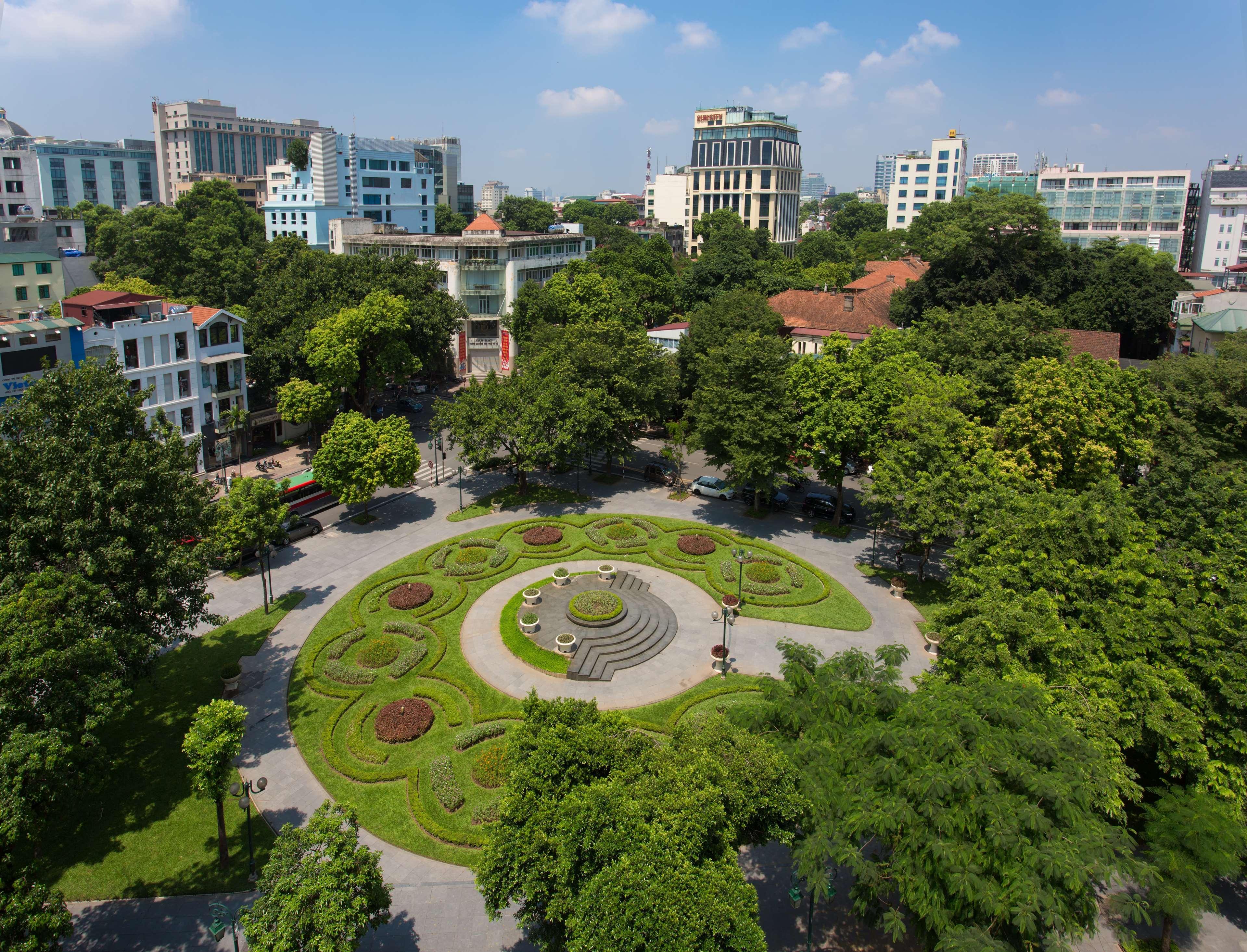 Hilton Hanoi Opera Luaran gambar